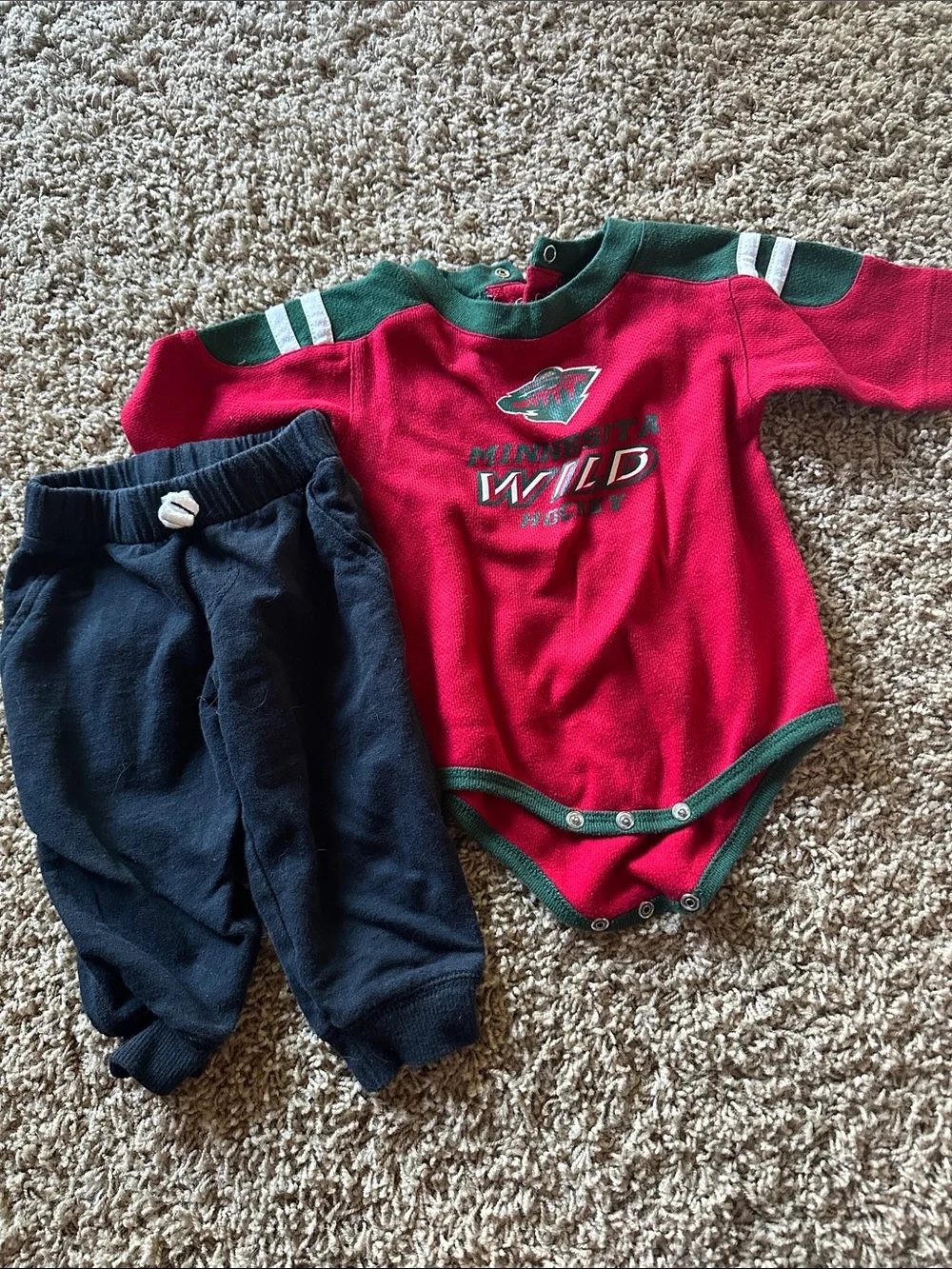 Baby One-Piece MN Wild Bodysuit and black Pants